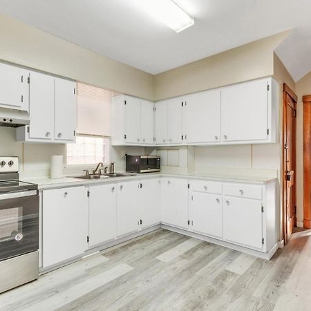 "New Listing" Spacious 3 Bedroom Large Home Close To Downtown, Oakland, & East Liberty! Home Pittsburgh Exterior foto